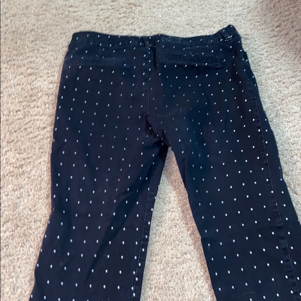 Old Navy Black White Diamond Pattern Pixie Size 8 - image 4